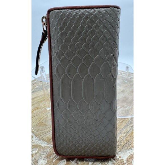 Dooney & Bourke Croc Embossed Leather Zip Wallet Beige Gray PythoN Zip Clutch - Picture 5 of 11